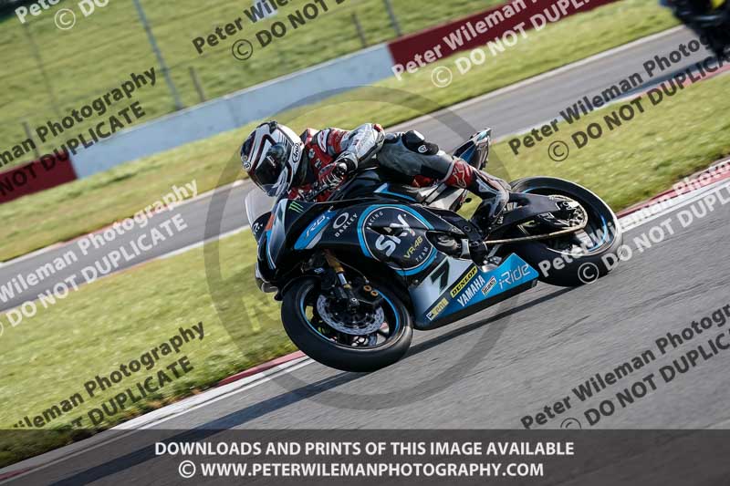 donington no limits trackday;donington park photographs;donington trackday photographs;no limits trackdays;peter wileman photography;trackday digital images;trackday photos